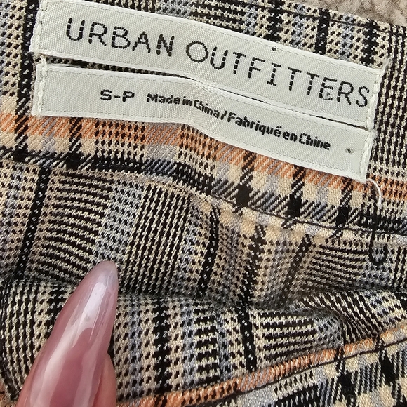 Urban Outfitters Size Small Plaid Button-Front Skirt - Picture 2 of 5